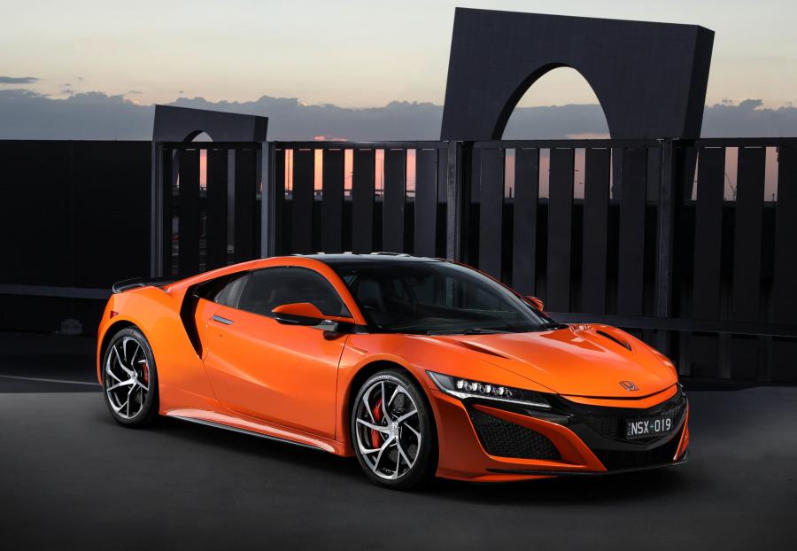  Honda NSX 2019 года  (AU) (фото 1 из 40)